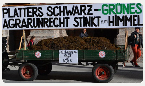 Protest der Liste Fritz gegen das Agrargesetz von ÖVP und Grünen